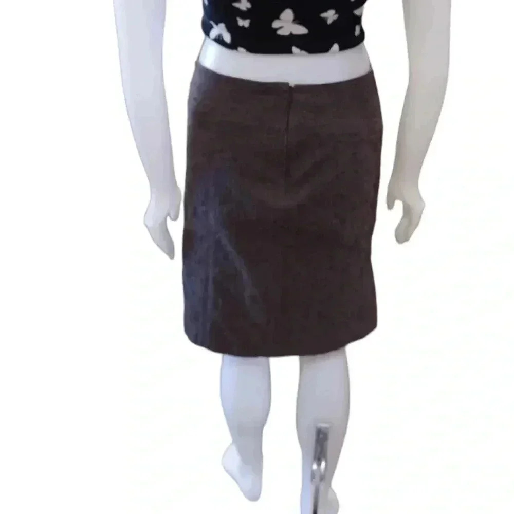 T Tahari Grey Textured Stretched Dart Midi Skirt Size  6 - Picture 3 of 10